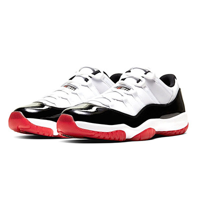 Air Jordan 11 Retro Low Suede "Concord Bred"