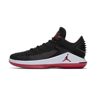 Air Jordan XXXII Low "Bred"