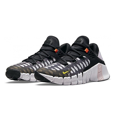 Nike Free Metcon 4 "Black White"