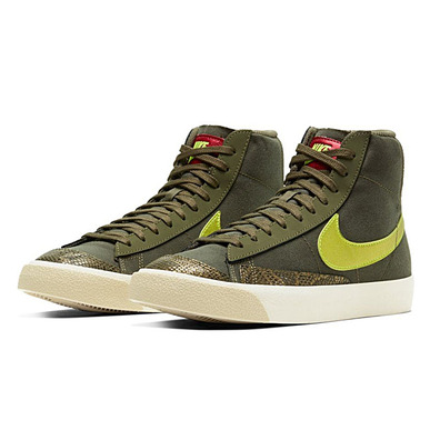 Nike Wmns Blazer Mid '77