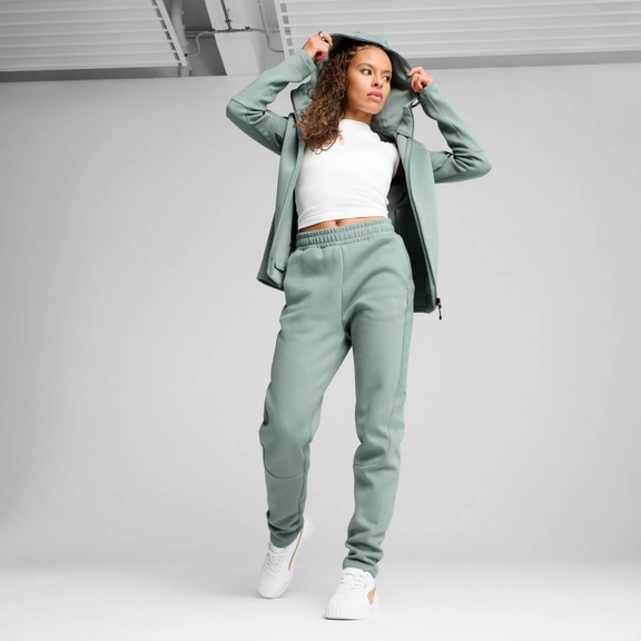 Puma EVOSTRIPE Sweatpants DK op "Green Moon"